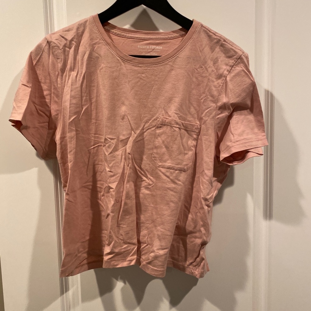 Richer poorer pink crop pocket tee